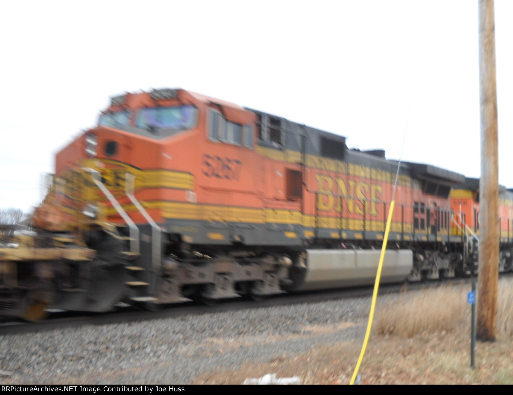 BNSF 5267